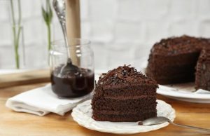 Chocolate Mayonnaise Cake: A Moist, Vintage Dessert That’s Still Irresistible Chocolate Mayonnaise Cake