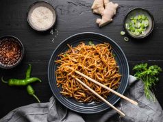 Better Than Takeout: 15-Minute Panda Express Chow Mein Recipe at Home 15-minute Panda Express chow mein recipe