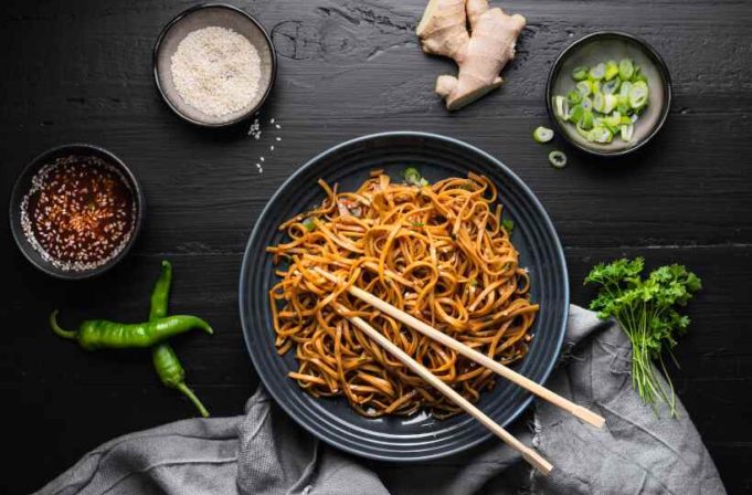 15-minute Panda Express chow mein recipe 15-minute Panda Express chow mein recipe