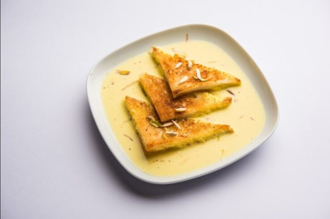 custard toast